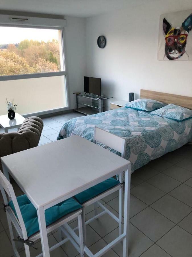 Studio Meuble Confortable 바카라 외부 사진